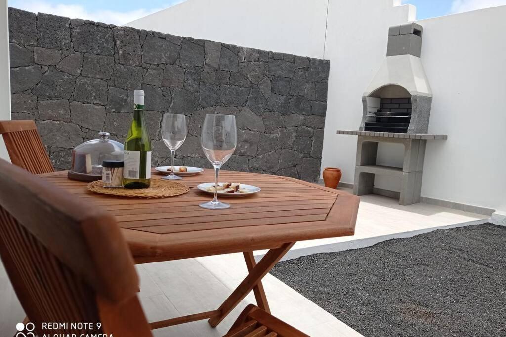 Precioso Apartamento Con Terraza En Teguise テギセ エクステリア 写真