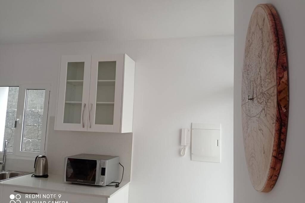 Precioso Apartamento Con Terraza En Teguise テギセ エクステリア 写真