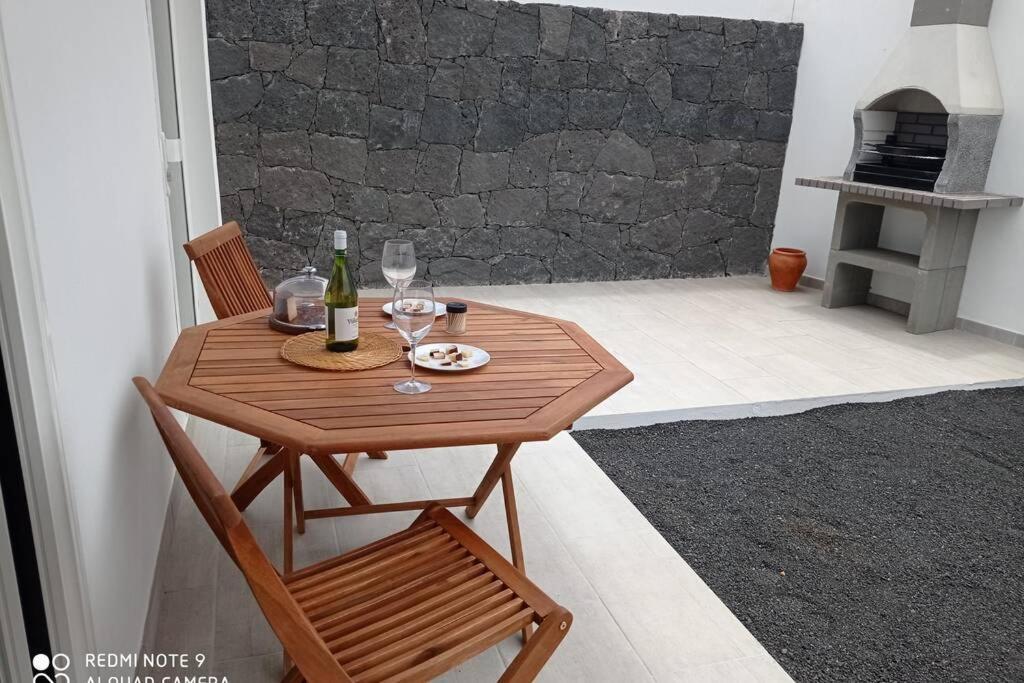 テギセPrecioso Apartamento Con Terraza En Teguiseアパートメント エクステリア 写真